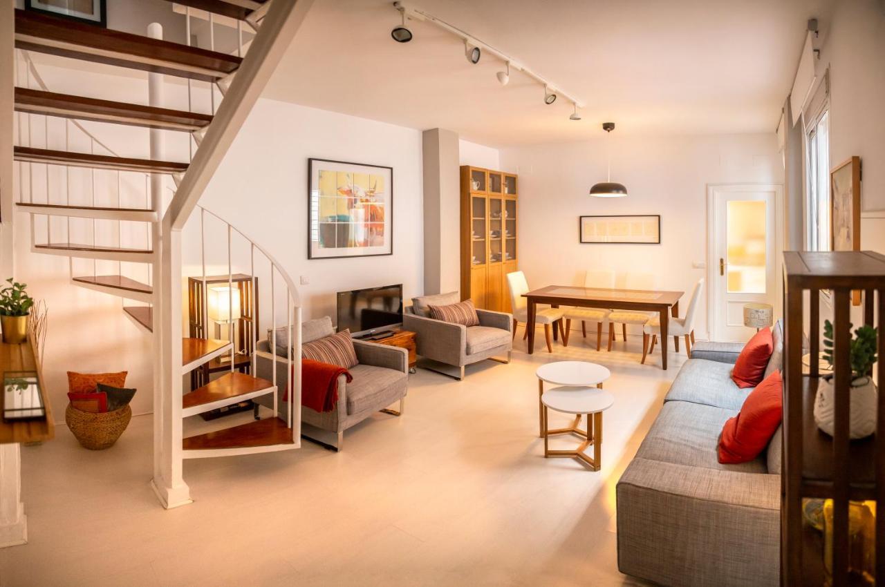 Centuria Macarena, Apartamento Duplex Apartment Seville Luaran gambar